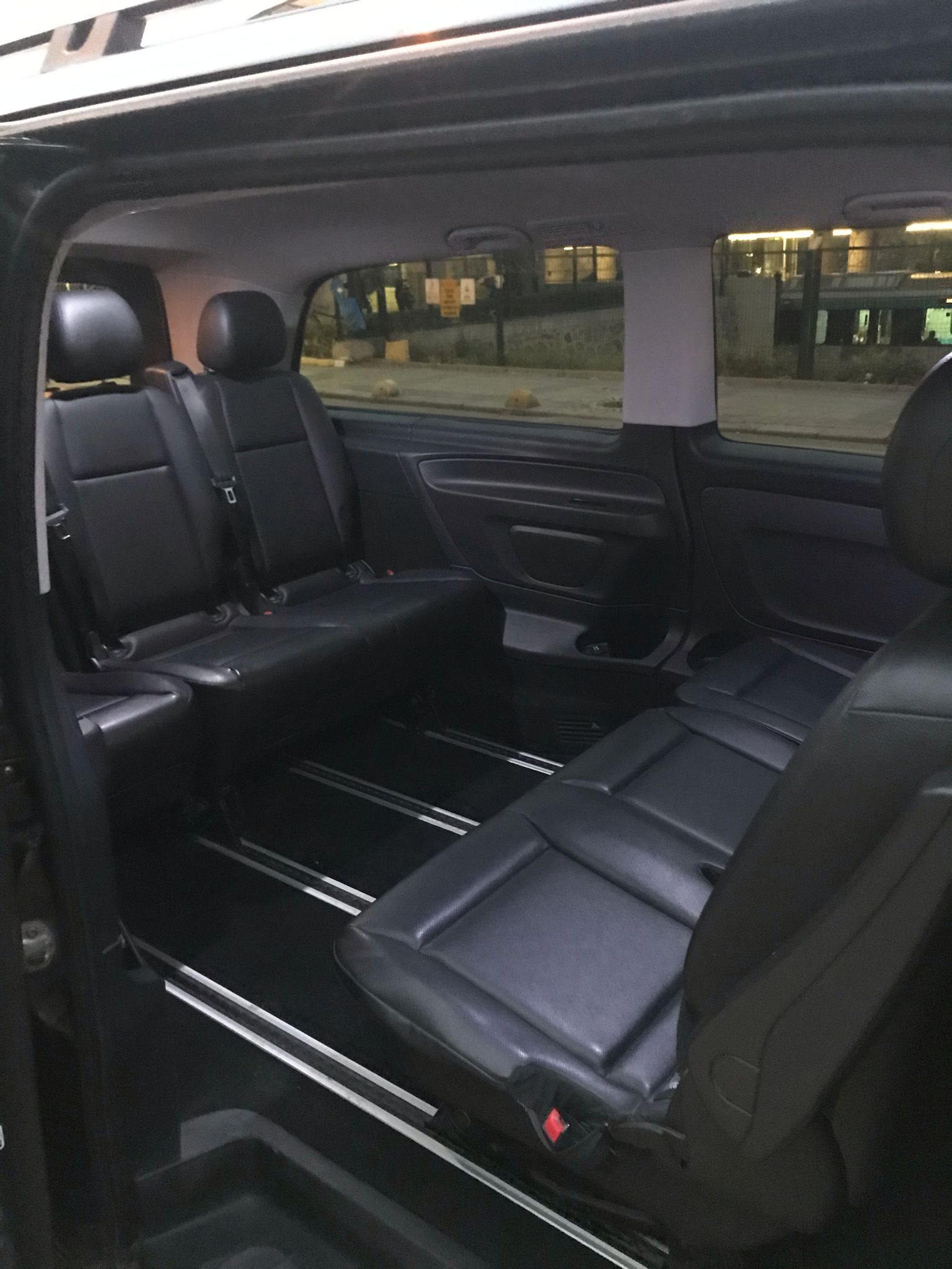 Mercedes-Benz Vito Van