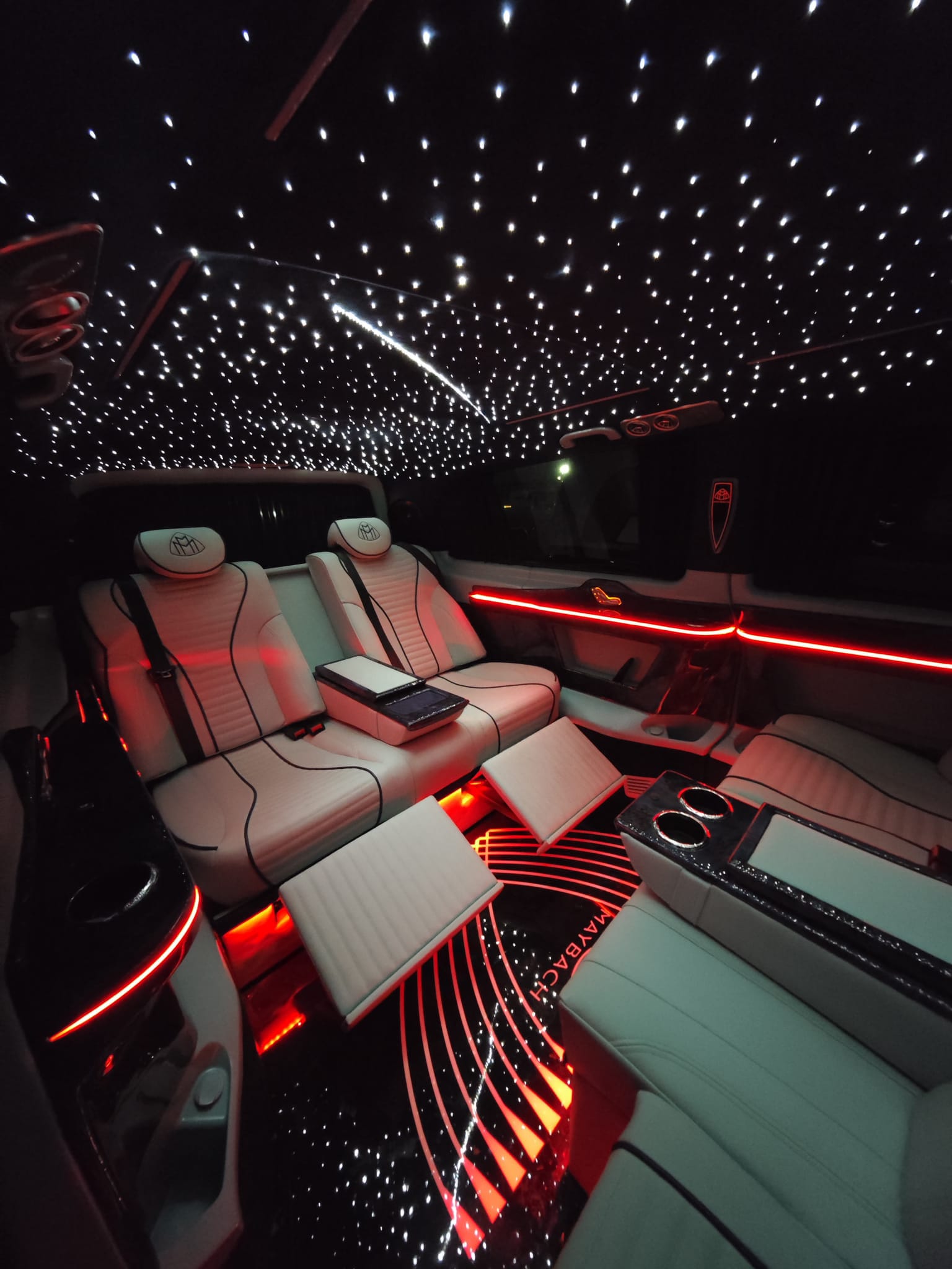 Mercedes Maybach Full VIP