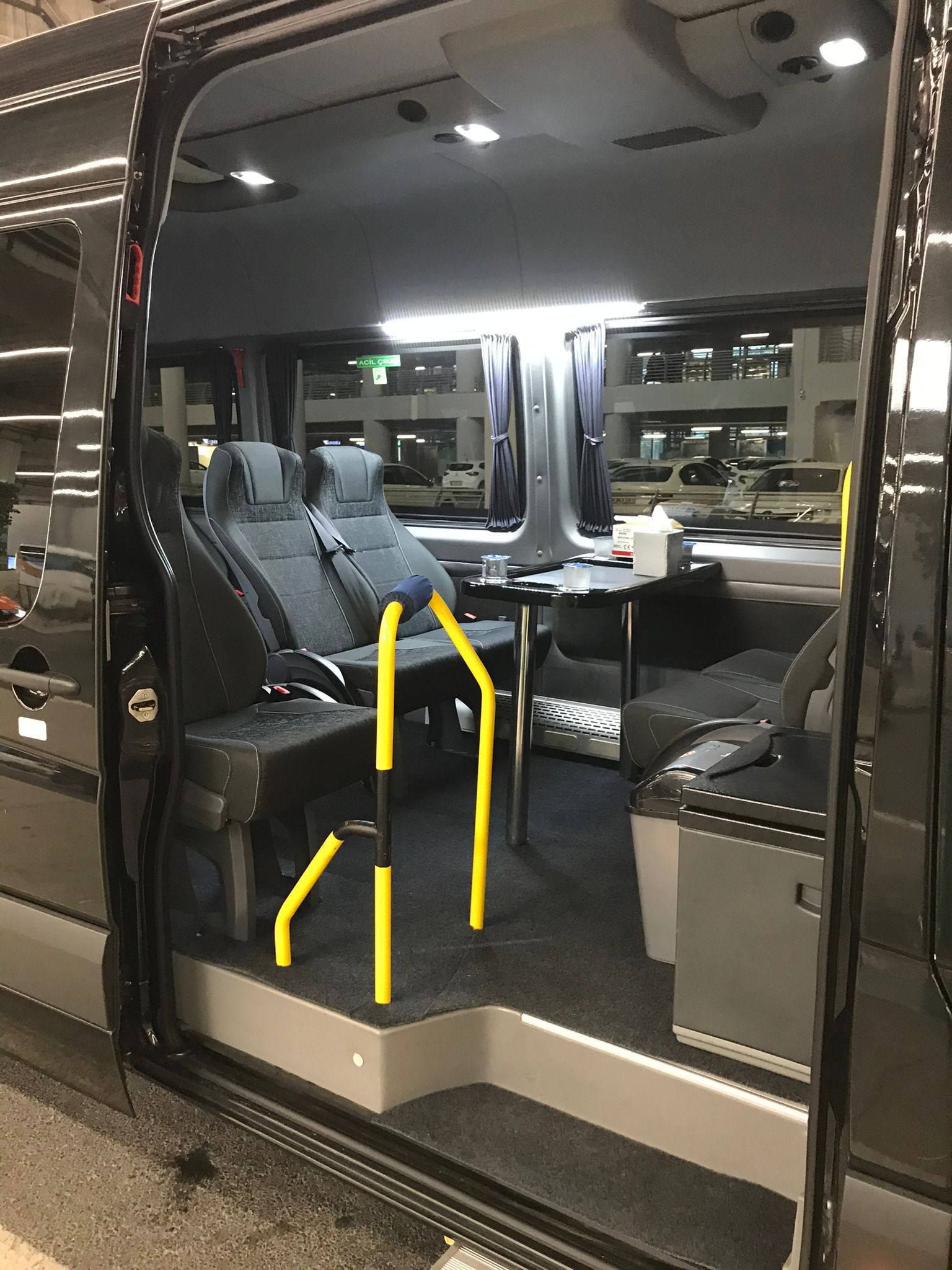 Mercedes-Benz Sprinter/VW Crafter