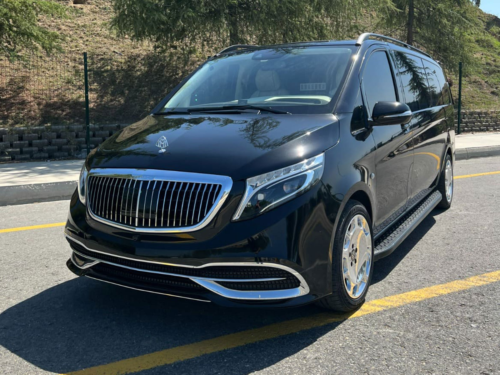 Private Mercedes Maybach Full VIP