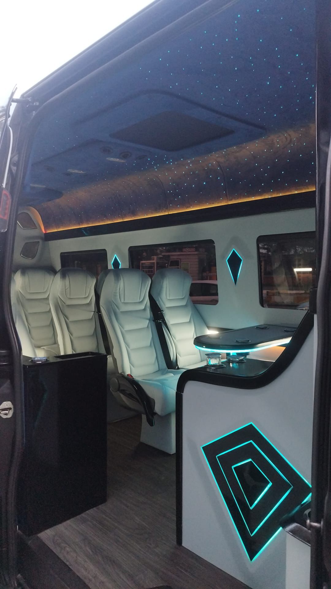 Private Luxury Black VIP Sprinter/Crafter